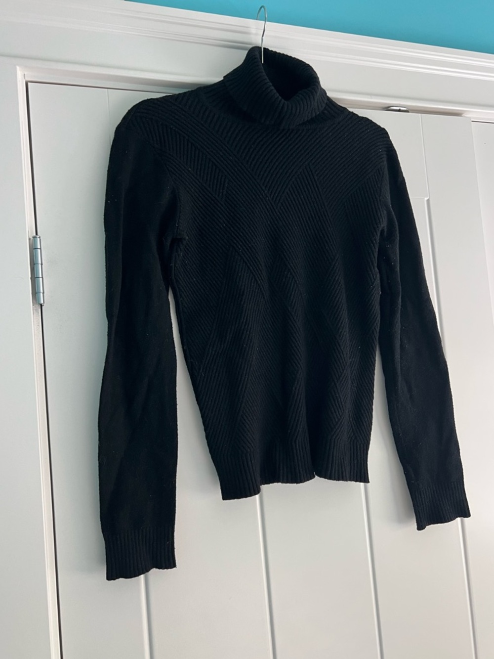 Black Ribbed Turtleneck Sweater - Cozy Classic Pullover